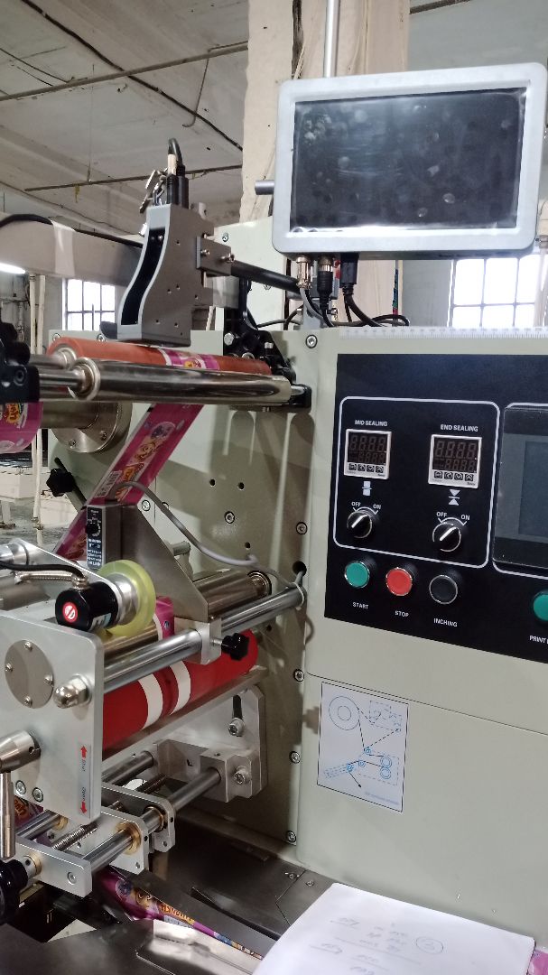 Флоу-пак с нанесением даты для хлебобулочного изделия Флоу-пак с нанесением даты для хлебобулочного изделия