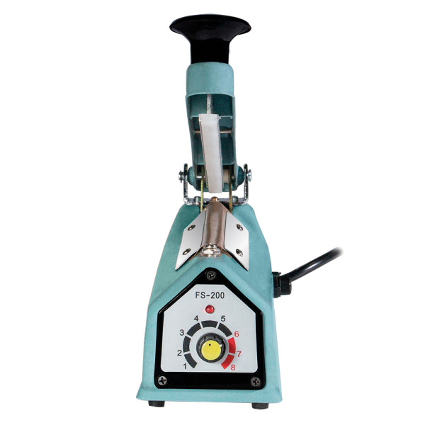 импульсный-ручной-запайщик-fs200-металл